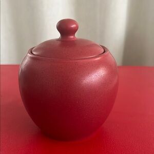 Noritake Colorwave Raspberry Stoneware Sugar Bowl